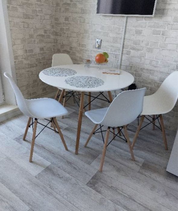 Срочноо Стулья 4 шт. фирменную