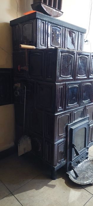 Soba cu cazan interior