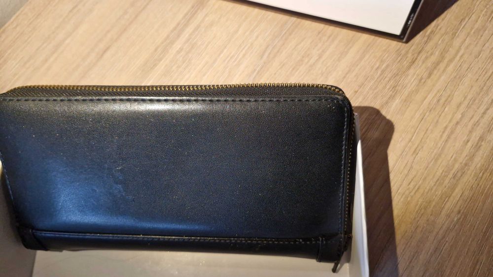 Портмоне Guess 50 лв.