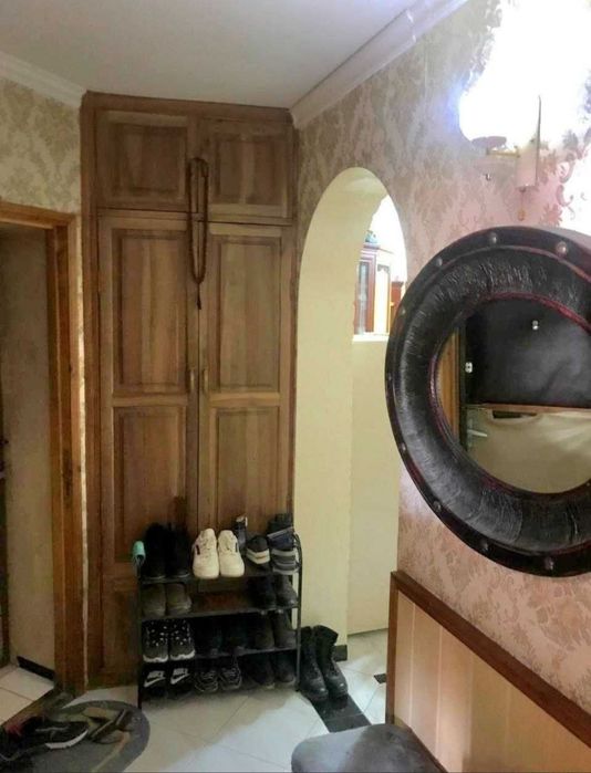 Бий,Саехат,Салом чайхана 3х комнатная 77серия
