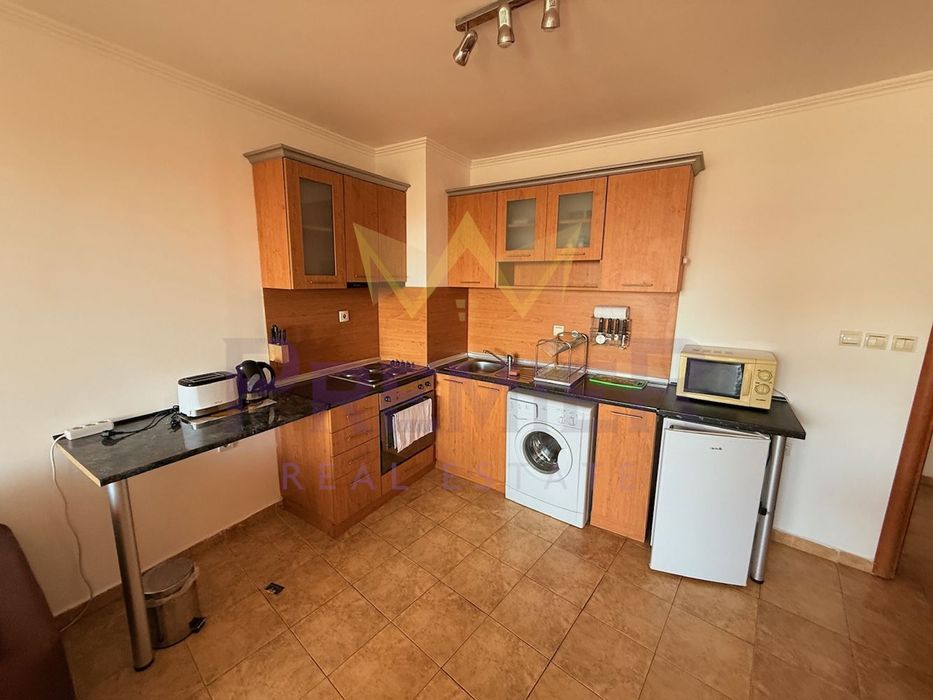 Продава се Тристаен апартамент в Свети Влас - 80 кв.м за 1375 €/кв.м - Снимка #3