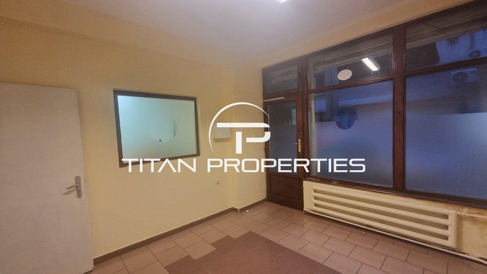 Продава се Офис в Пловдив, Мараша - 70 кв.м за 2672 €/кв.м - Снимка #7