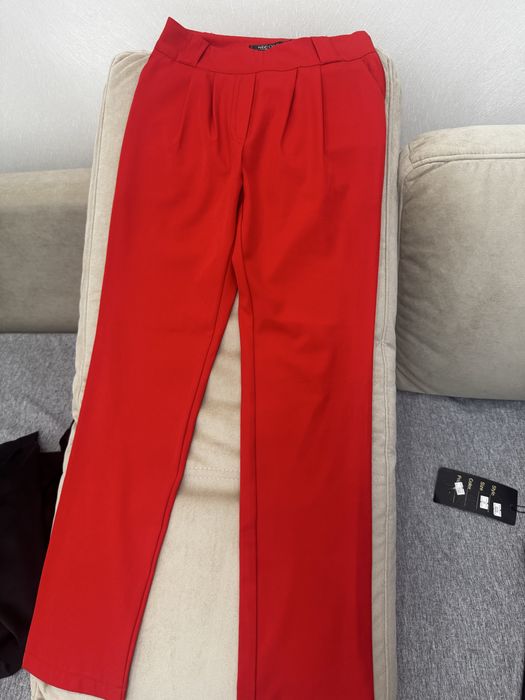 Продам брючный костюм