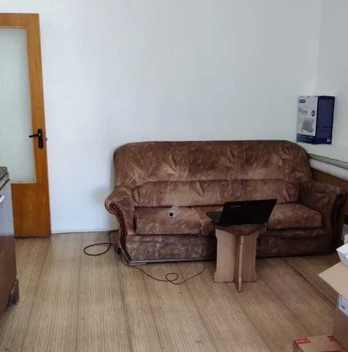 Дава се под наем Двустаен апартамент в Пловдив, Гагарин - 65 кв.м за 214.2 € - Снимка #1