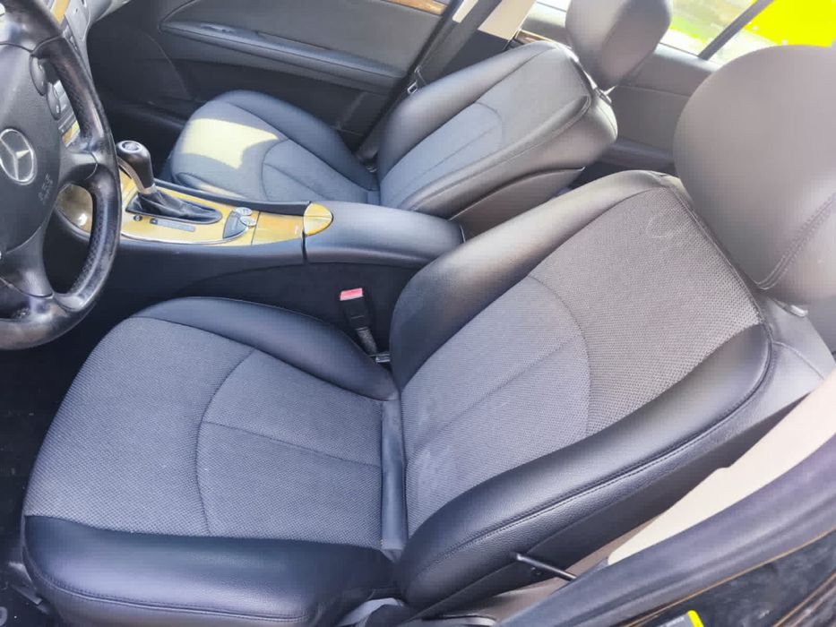 Mercedes Benz E-Class W211 an 2007