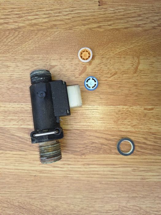 Kit fluxostat apa compatibil cu centralele termice Ferroli Diva, Domina, Domiproject, Domitech. Cod 39818552