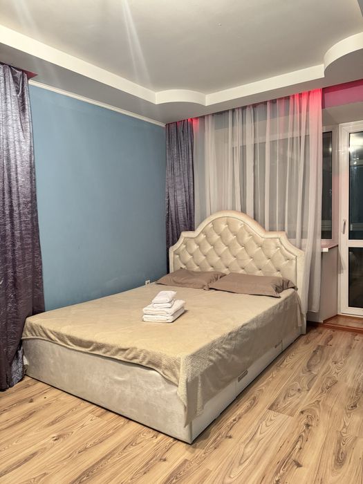 Уютная двушка часы, день, ночь, сутки