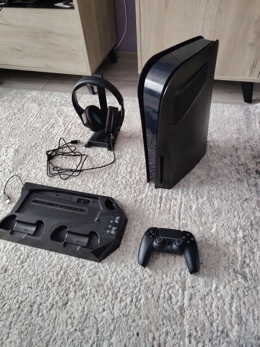 Ps5 disk Black + stand + joc