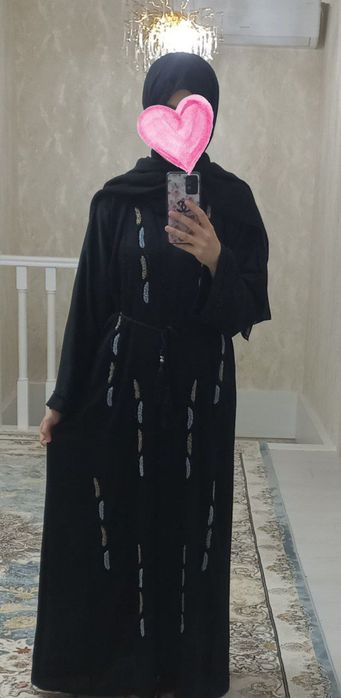 Дубай абая,  хаммаси енги шарфи билан