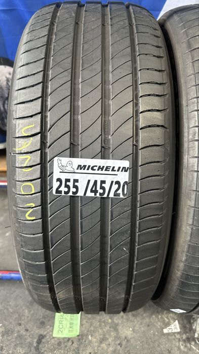 255/45/20 michelin