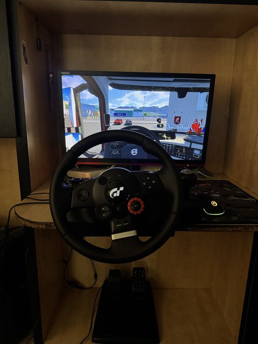 Volan Gaming Logitech Driving Force GT (PC / PS3) - Stare foarte bună