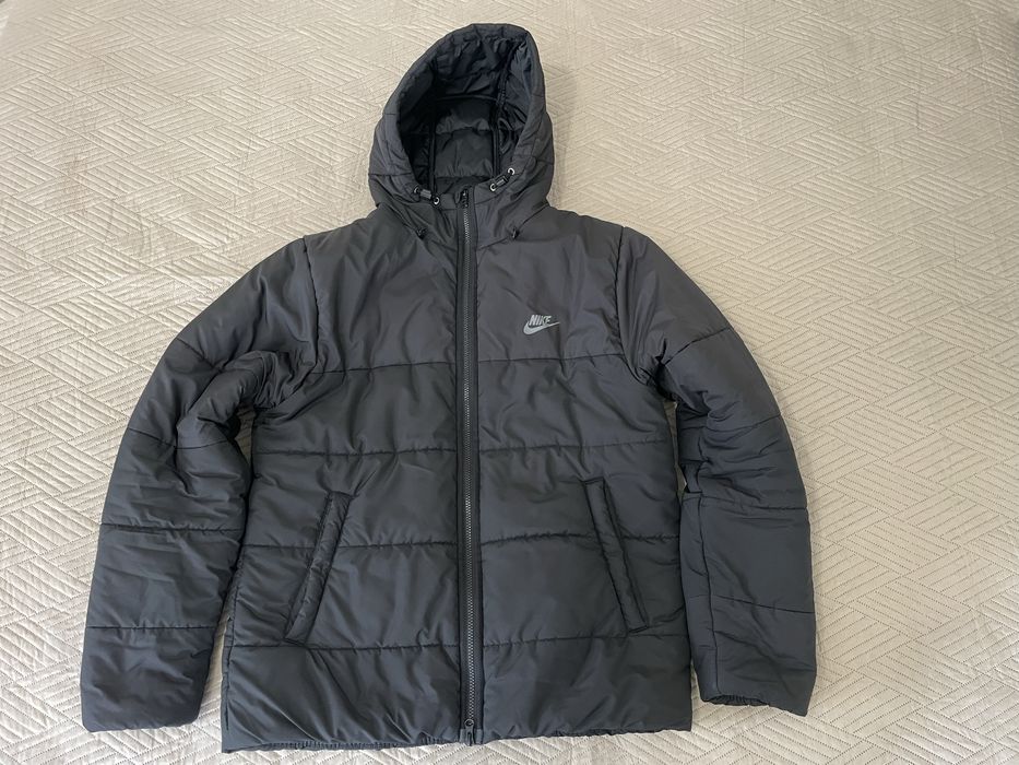 Мъжко яке Nike