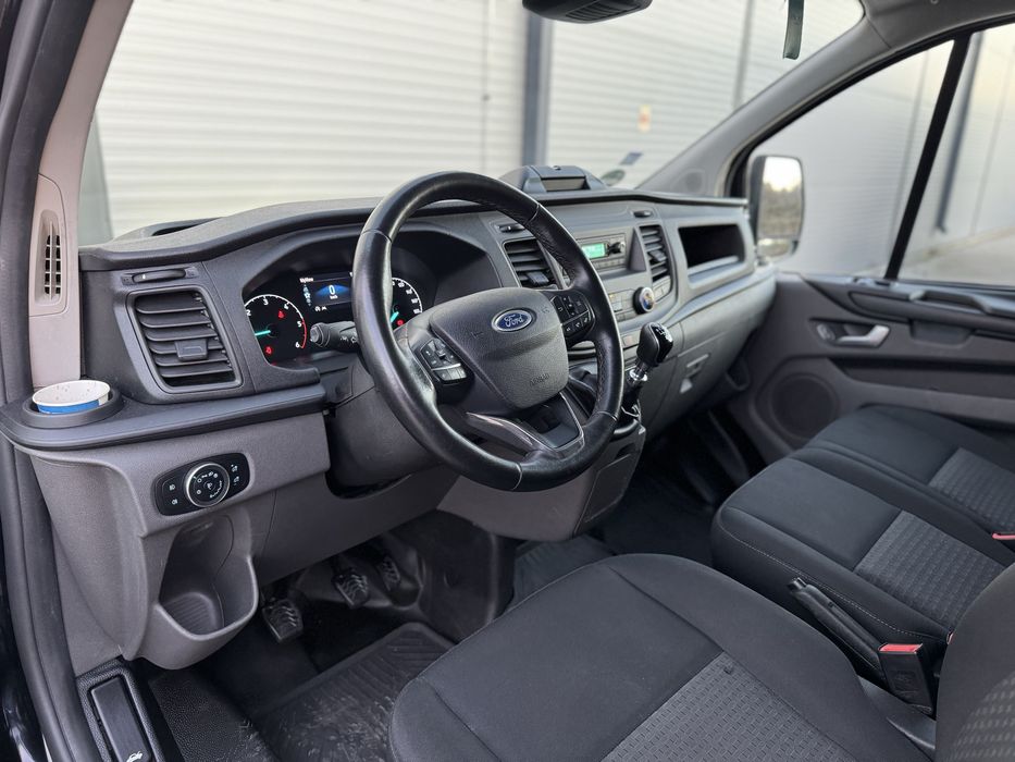 Ford Transit Custom Lung L2H1 2.0 TDCi 2021 3 locuri Garantie 1 an