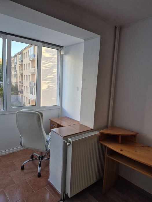 Închiriez garsoniera lângă UMFST