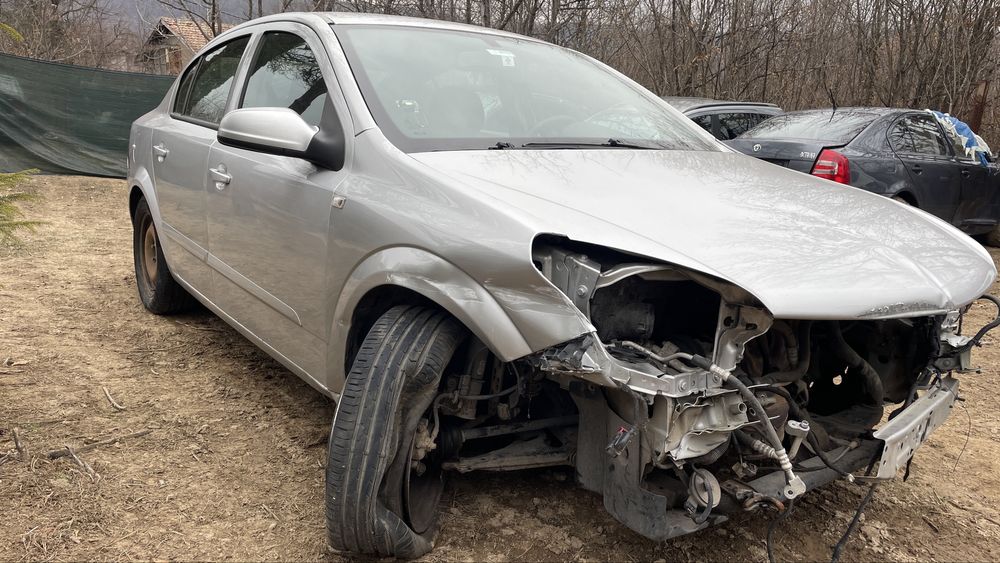 Opel Astra H 1.6 16v Z16XER saloon Опел Астра седан