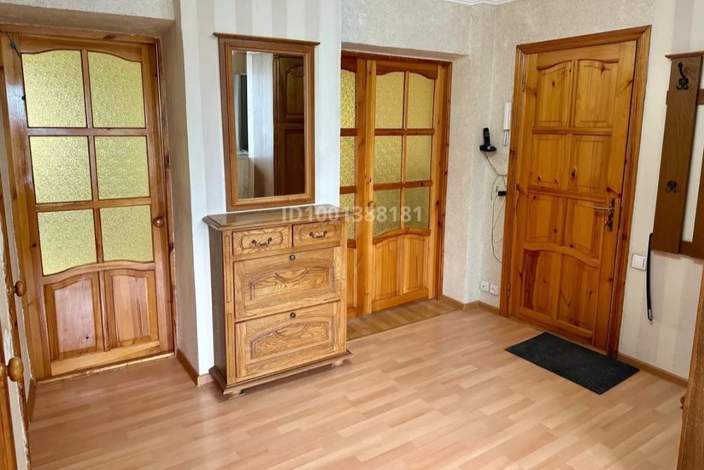 Продам 3х комн кв р-н 6 школы