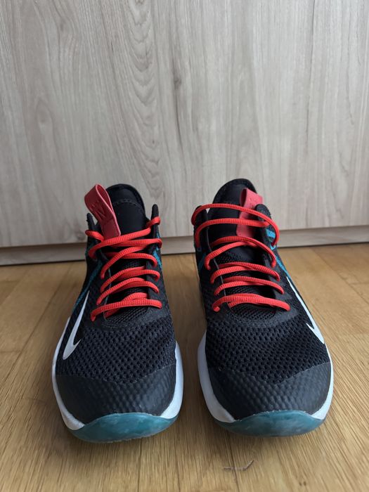 Nike Lebron Witness 4