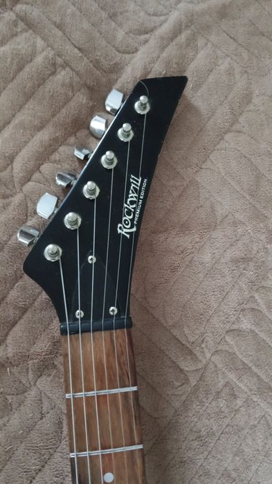 Электро гитара.rockwill