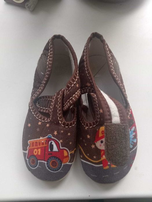 Тапочки детские новые 16 см.