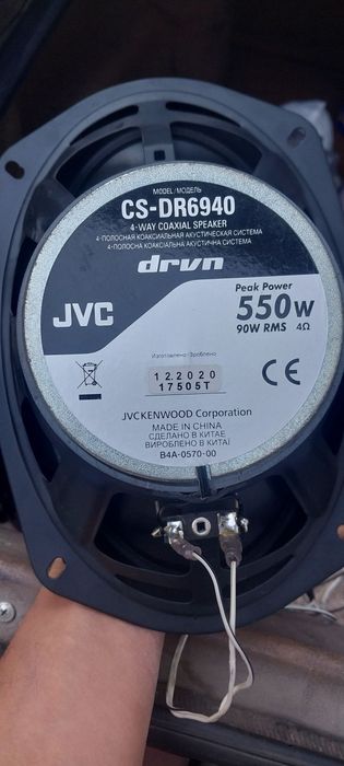 Продается усилитель и 2 колонки