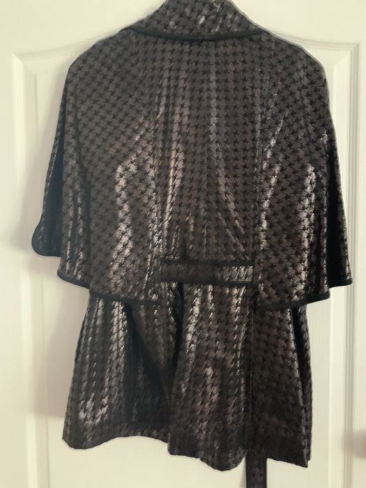 Куртка пончо , новая, кожаная