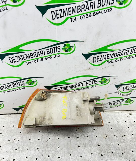 Lampa semnalizare fata dreapta 46402655 46402655 Fiat Punto prima gen