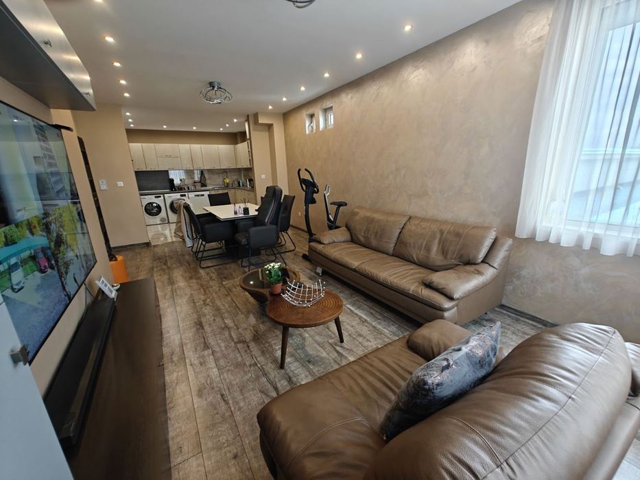 Продава се Тристаен апартамент в София, Връбница 2 - 120 кв.м за 2417 €/кв.м - Снимка #5