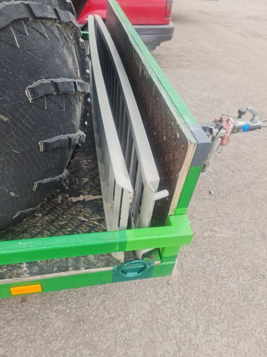 Прицеп легковой одноосный