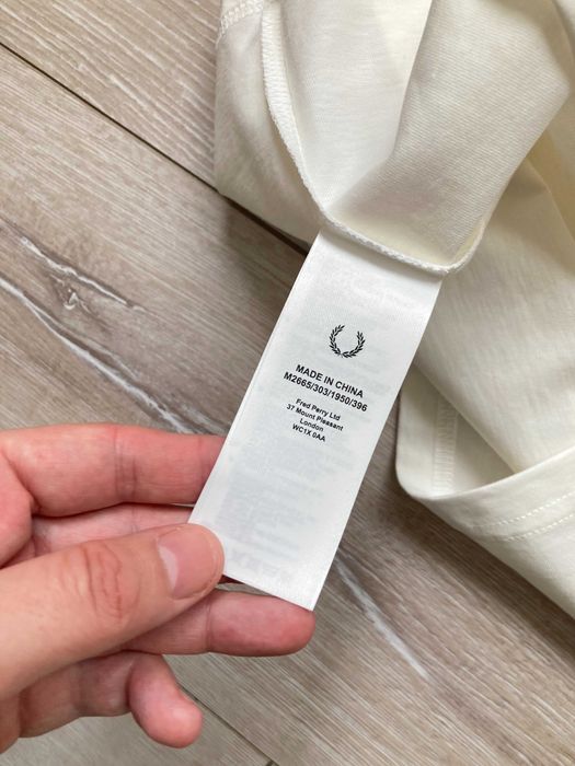 НОВА Fred Perry мъжка тениска размер S