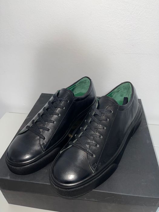 Vand incaltaminte din piele