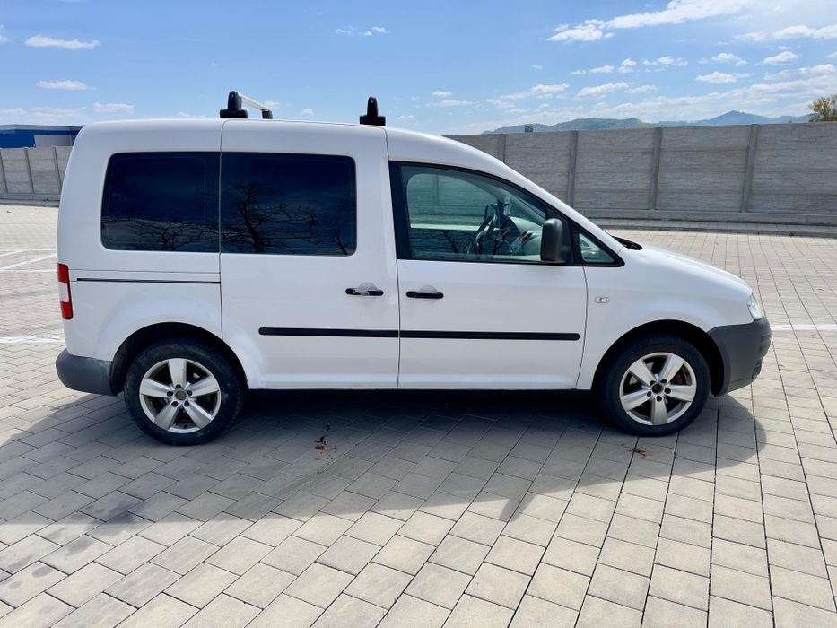 Vw caddy 1.9TDI 105 cai 2004 navigatie 5 locuri