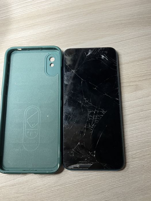 Продам redmi 9 A на запчасти