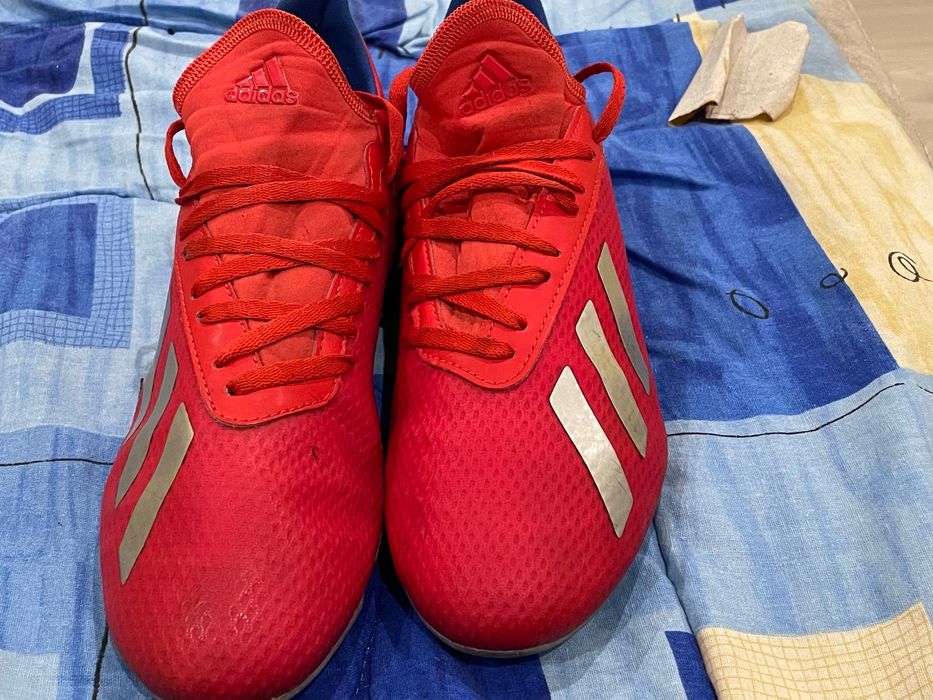 Бутонки Adidas размер 37 и една трета