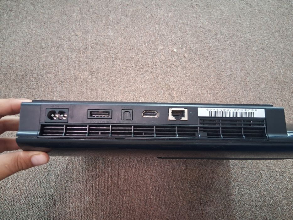 Ps 3 super slim in stare buna