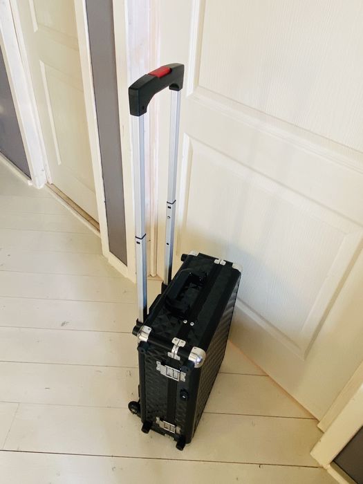 Geanta Troller Make-up