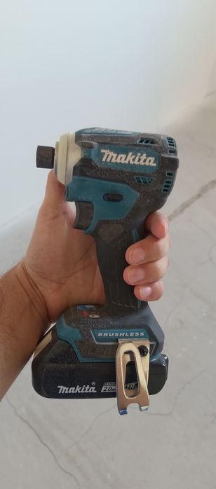 Продам импакт Макита DTD171