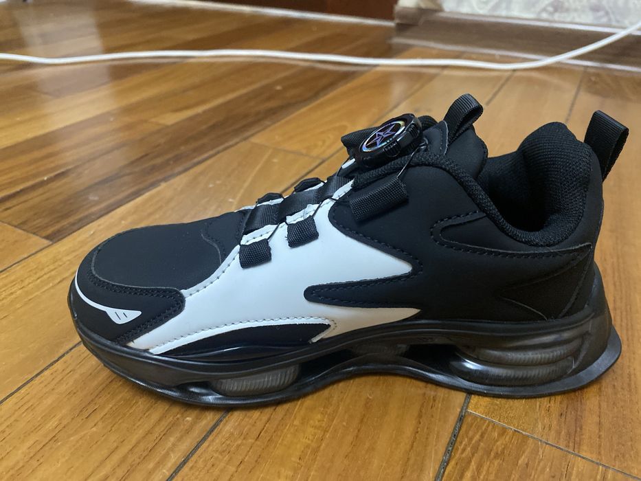 Кроссовки SPORT новый