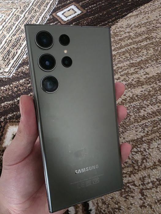 Iphone 13 pro Samsung s23 ultra