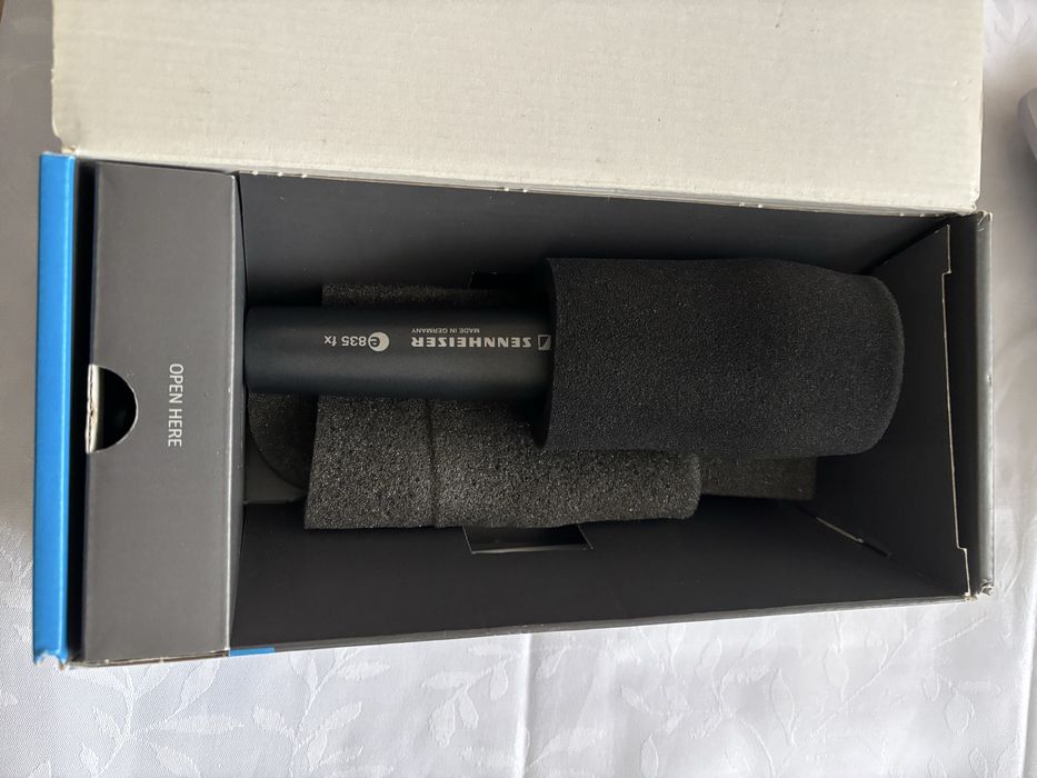 Microfon Sennheiser 835 fx Voicetone H1 Tc Helicon