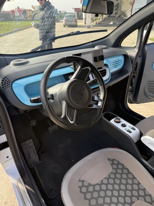 Vând mașina de 16 ani xev yoyo