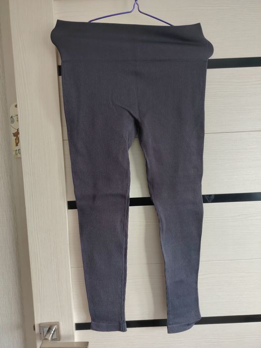 Продам лосины в рубчик