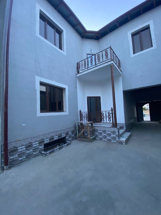 Продаю 2-х этажный дом Сергели, Строитель