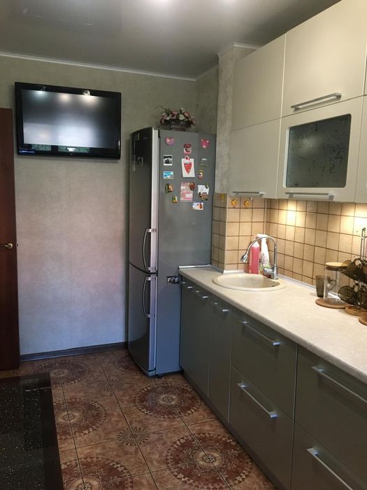 Продам 3ком квартиру район Достык Молл.