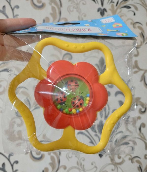 Погремушка-прорезыватель