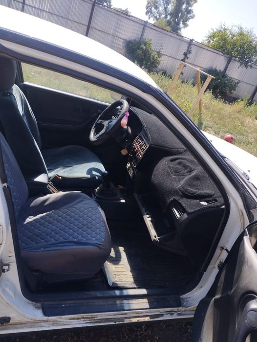 Nissan primera p10 2.0 slx