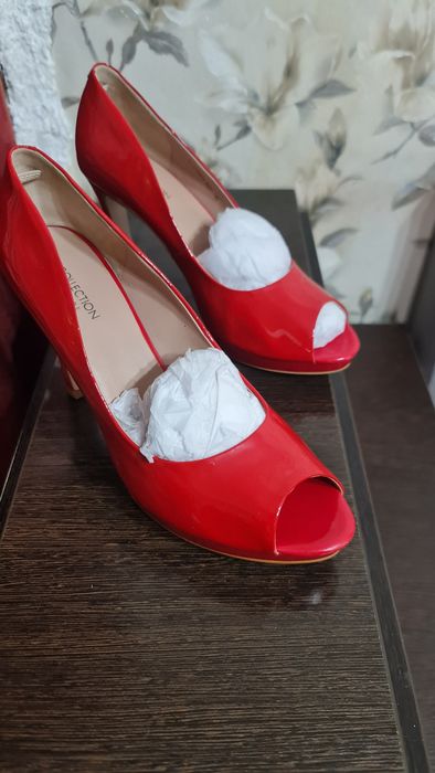 Продам туфли, новые .