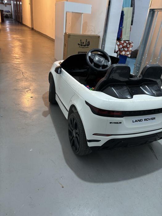 Masinuta electrica Range Rover Evoque  DEFECTA