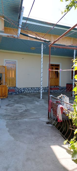 Ховли Участка сотилади.