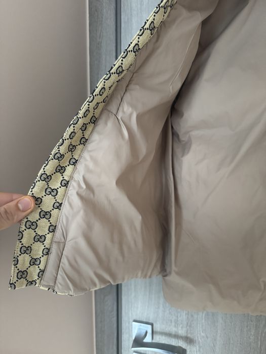 Оригинален елек Gucci M размер