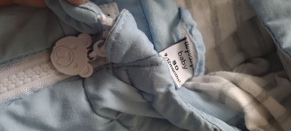 Geaca bebe de toamna/primavara mai groasa